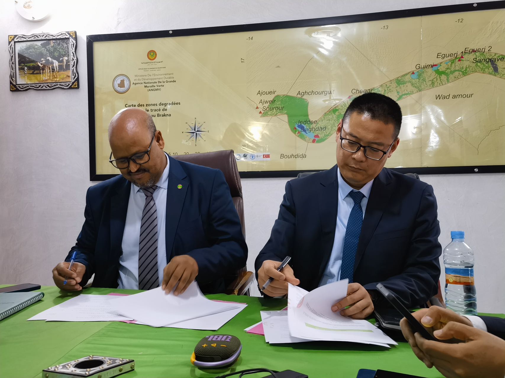 中碳森林与毛里塔尼亚绿色长城机构携手合作，共促非洲西北部生态恢复